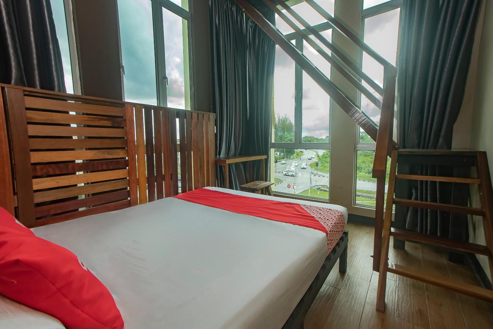 Oyo 90094 Hi Inn 3 Sibu Exterior foto